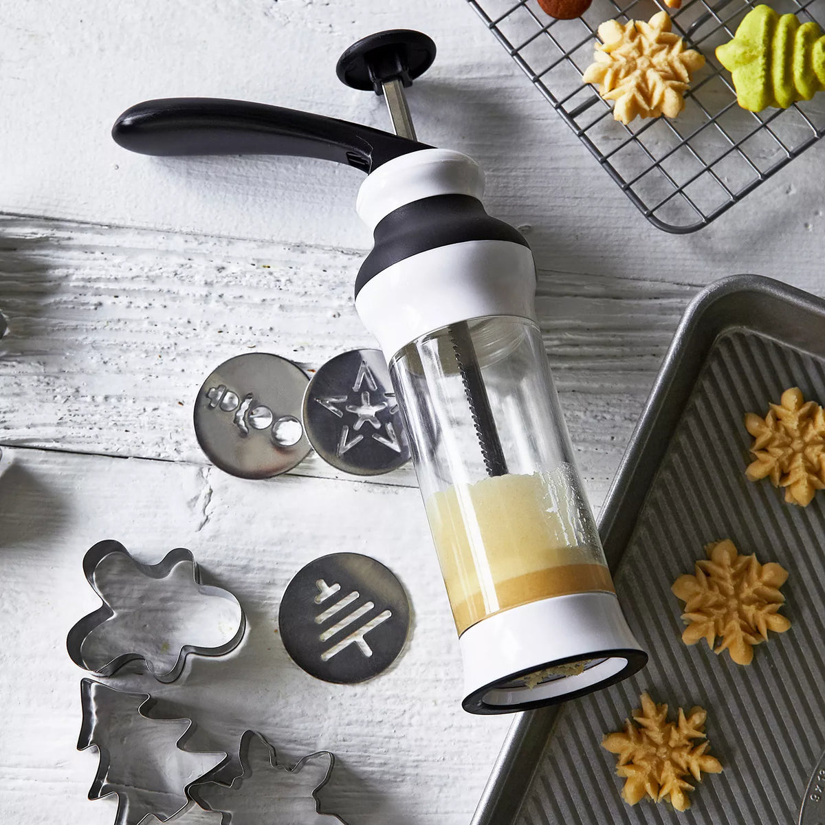 BakeBloom™ | Cookie Press Kit with 12 Decorative Discs