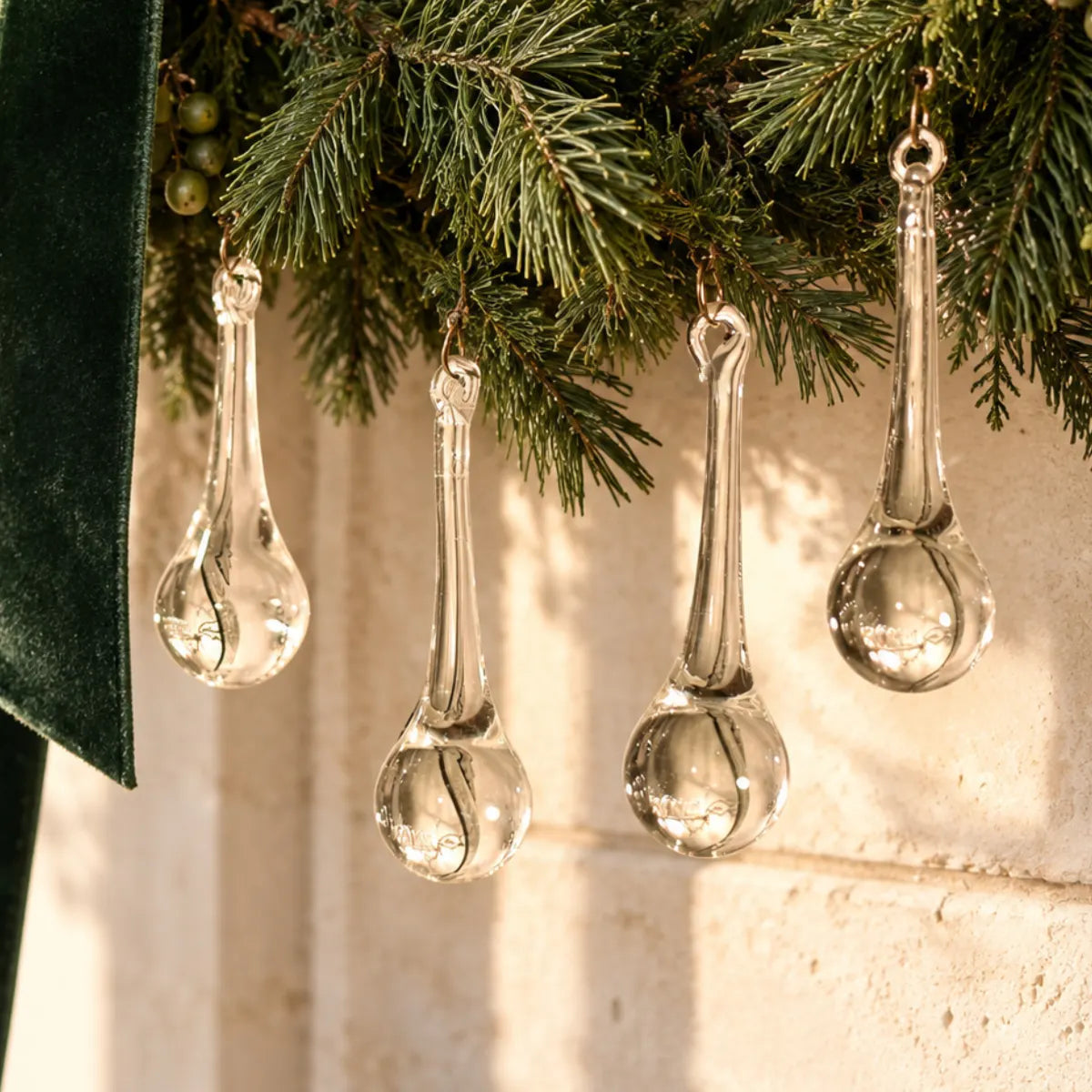 CrystalDrop™ | Elegant Glass Teardrop Christmas Tree Ornaments