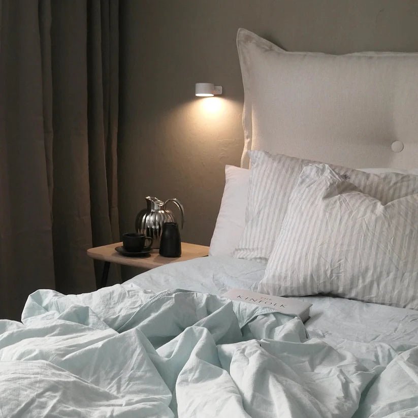 LumiPivot™ Adjustable Wireless Wall Light