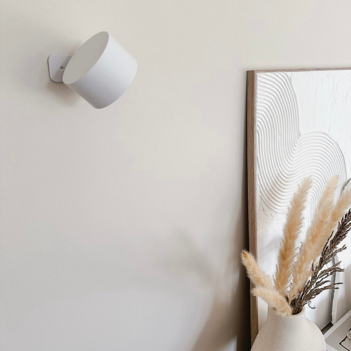 LumiPivot™ Adjustable Wireless Wall Light