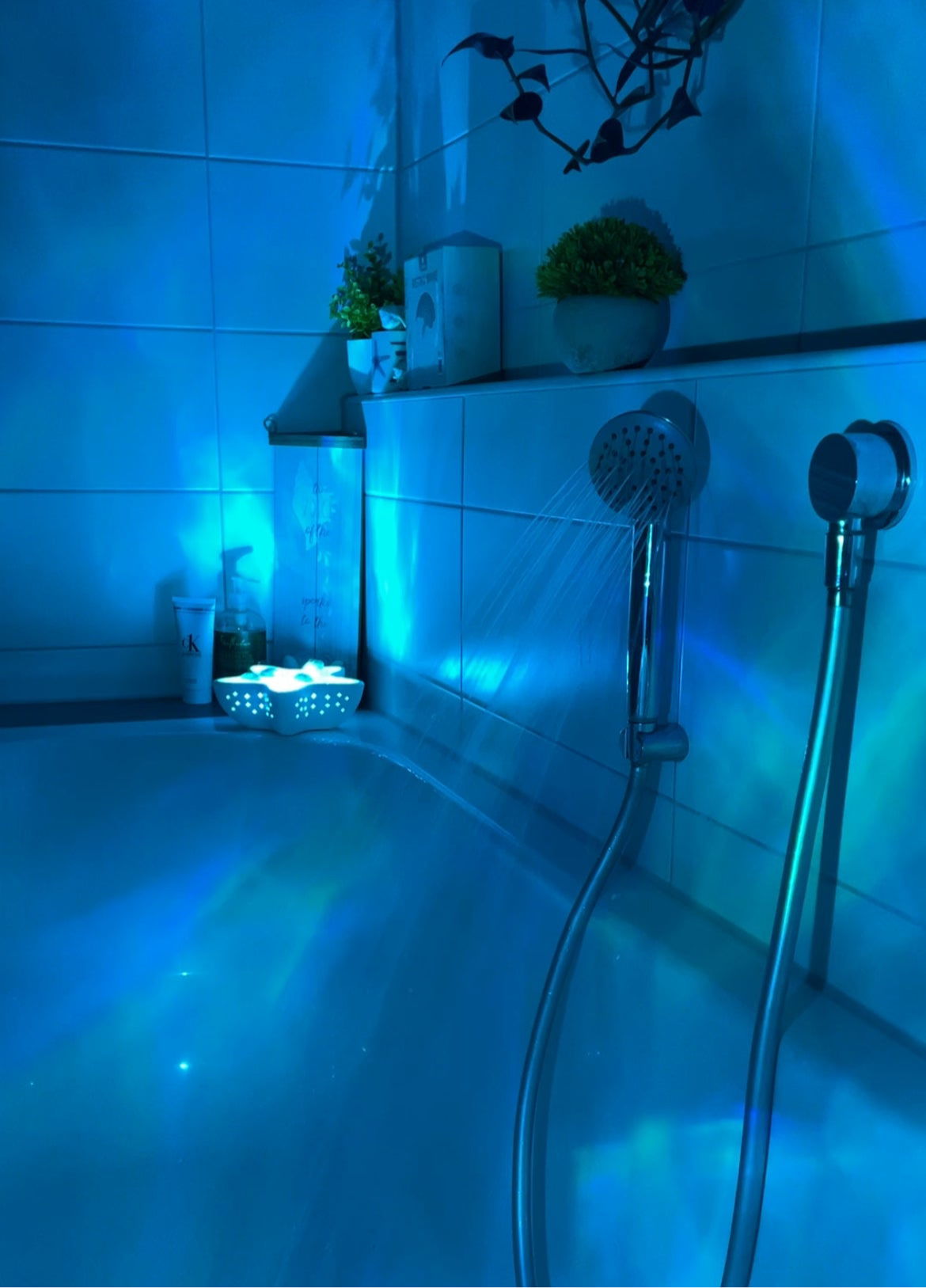 AquaStar™ | Color-Changing Starfish Ocean Projector Lamp