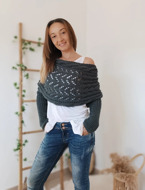 CozyDrape™ | Knitted Wrap Scarf with Sleeves