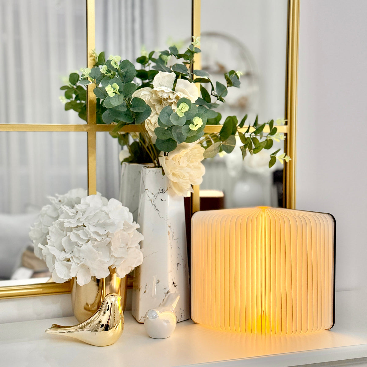 LumiFolio™ | Foldable LED Book-Shaped Table Lamp